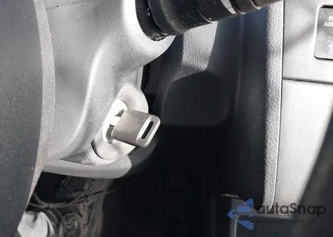 2011 Nissan Versa 1.8S из США, поврежденный, VIN 3N1BC1CP5BL480186